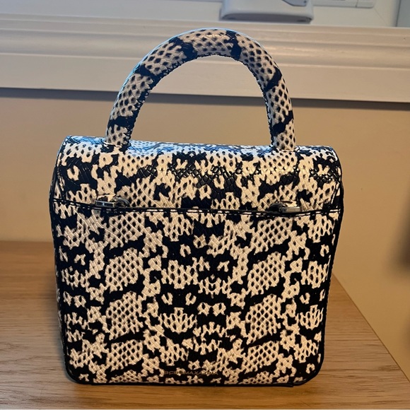 Snake Print Leather Handbag - Picture 3 of 12